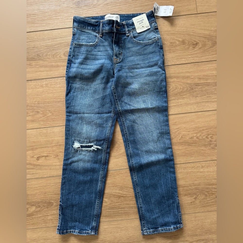 NWT Abercrombie Kids Girls Size 9/10 High Rise Straight Jeans